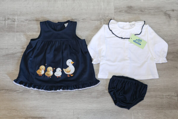 Conjunto de vestido e camisola